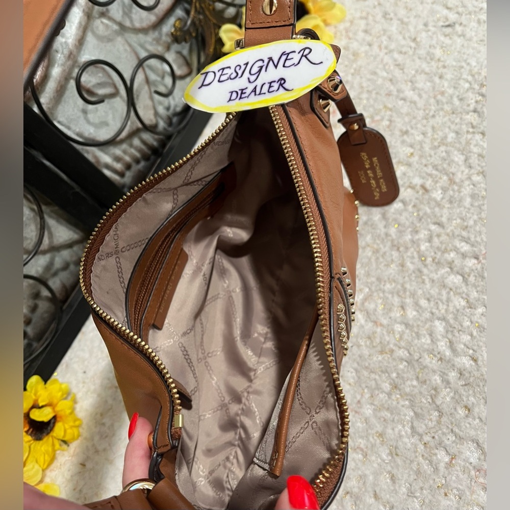 MICHAEL KORS Astor Re-Edition Leather Pouchette Bag Luggage Brown EUC! - Picture 9 of 11